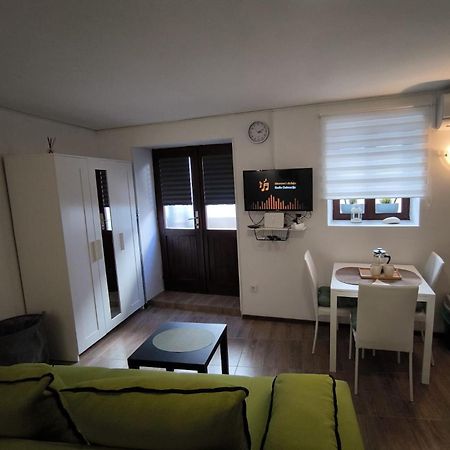 Studio Apartman Nona Angela-Valun Cres Luaran gambar