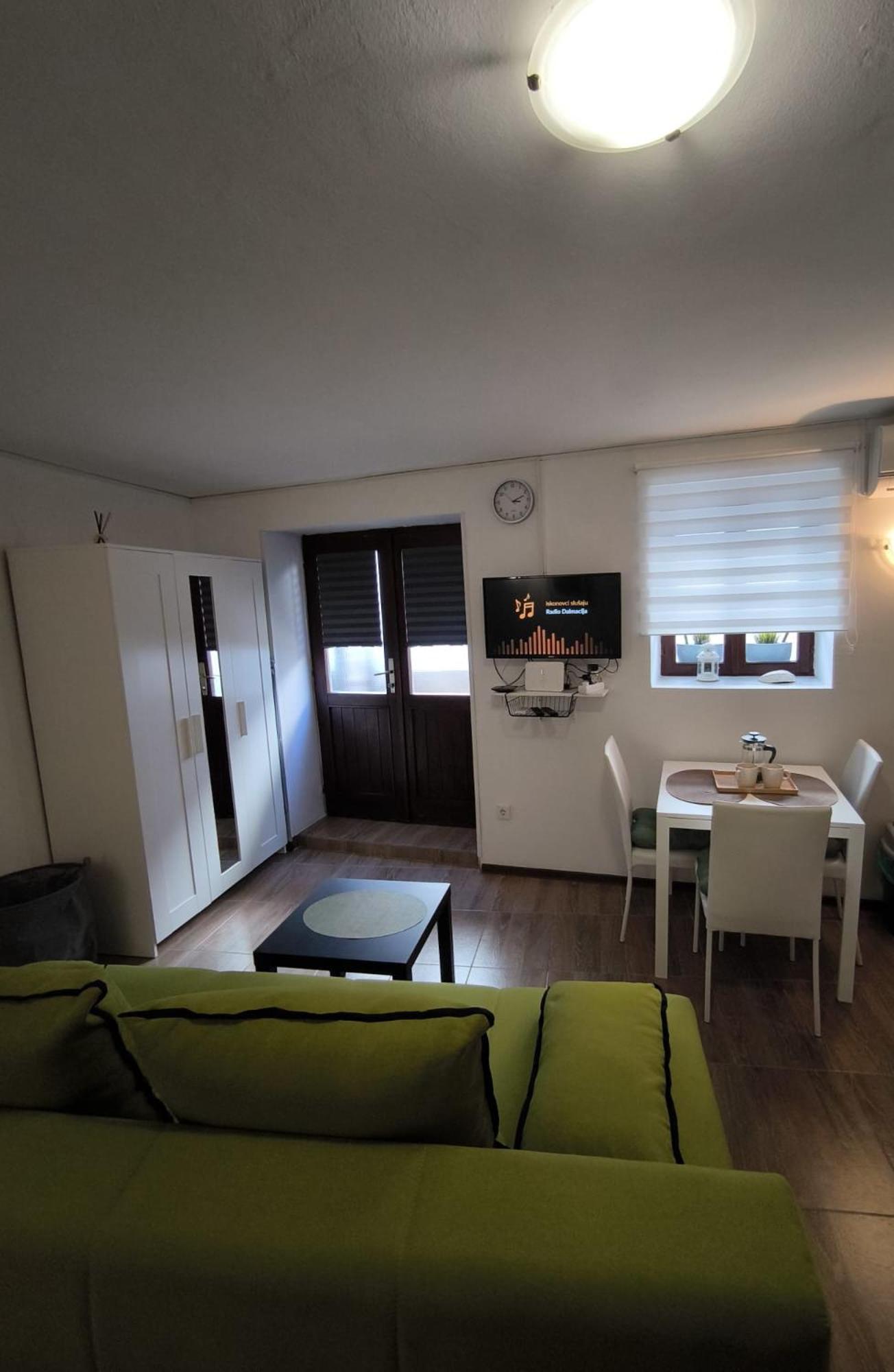 Studio Apartman Nona Angela-Valun Cres Luaran gambar
